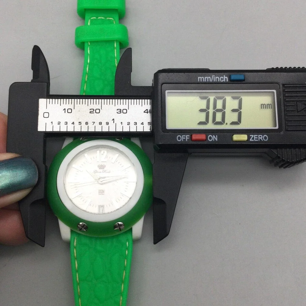 Glam Rock Miss Miami Beach Womens Watch 38mm Chipped Crystal Green New Battery